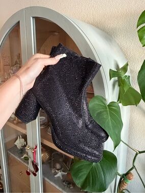 8 / NWOT Black Crystal-Embellished Women's Ankle Boots